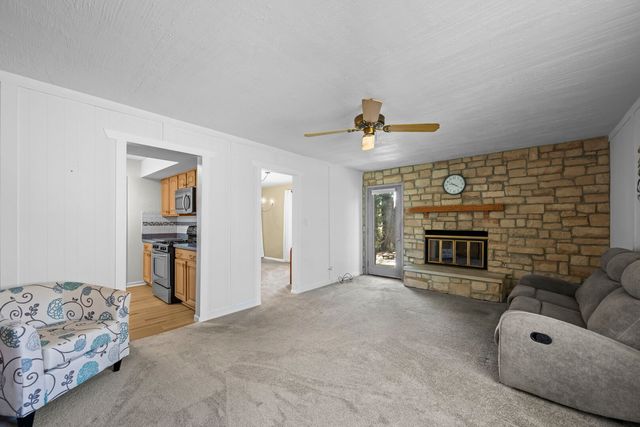 190 S Circle Avenue, Bloomingdale, IL 60108