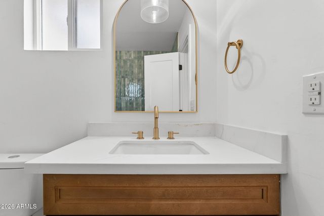 3520 N 85TH Street, Scottsdale, AZ 85251