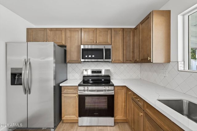 3520 N 85TH Street, Scottsdale, AZ 85251