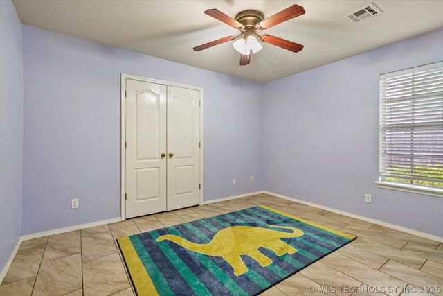 2405 S Willow Avenue, Broken Arrow, OK 74012