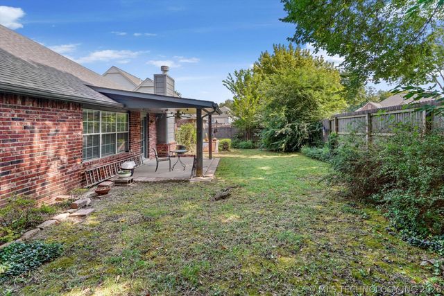 2405 S Willow Avenue, Broken Arrow, OK 74012