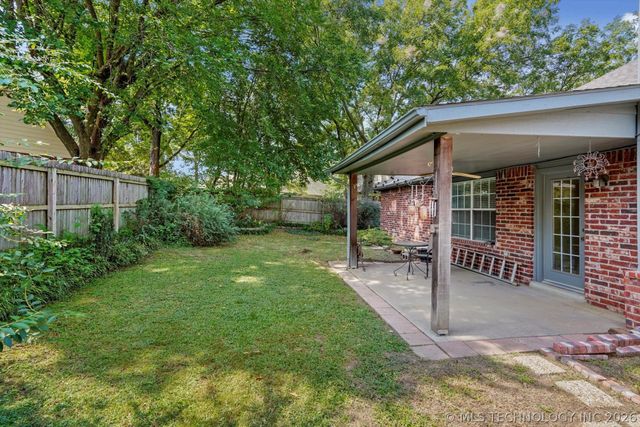 2405 S Willow Avenue, Broken Arrow, OK 74012