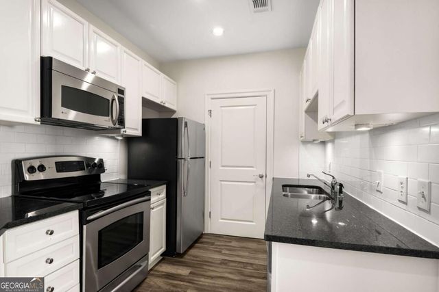 325 E Paces Ferry Road NE 1704, Atlanta, GA 30305