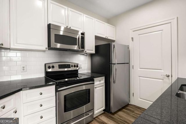 325 E Paces Ferry Road NE 1704, Atlanta, GA 30305