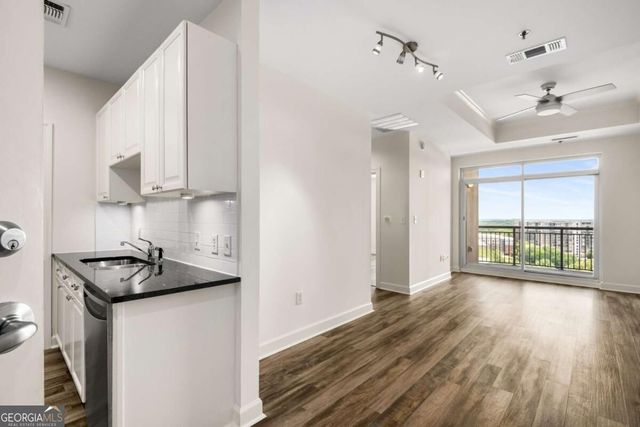 325 E Paces Ferry Road NE 1704, Atlanta, GA 30305