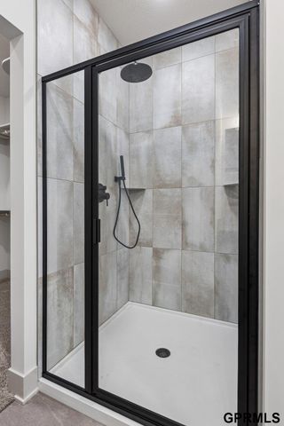 21108 Hartman Avenue, Elkhorn, NE 68022