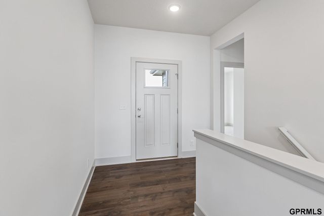 21108 Hartman Avenue, Elkhorn, NE 68022