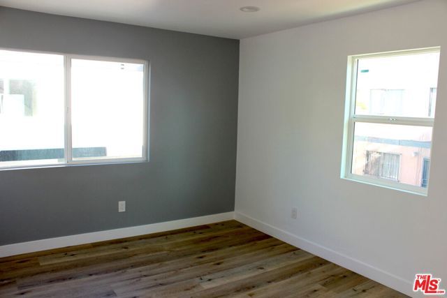 1552 Winona Boulevard, Los Angeles, CA 90027