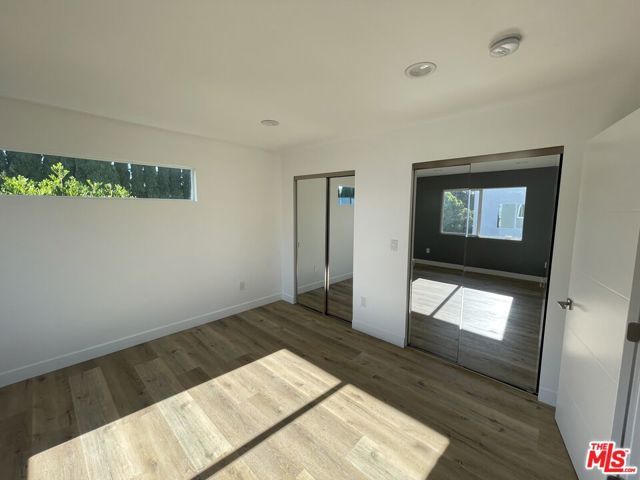 1552 Winona Boulevard, Los Angeles, CA 90027