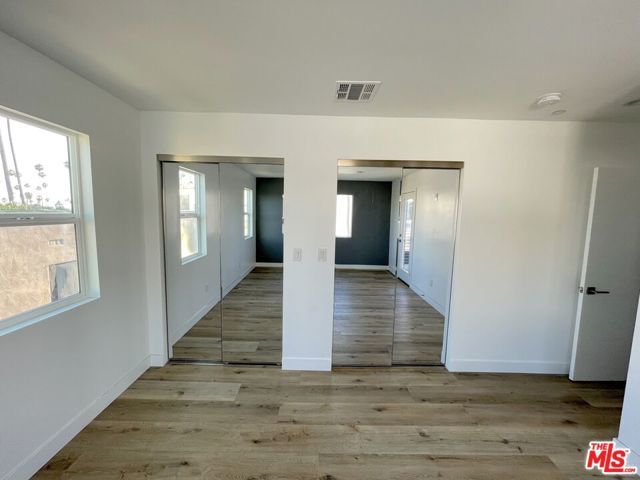 1552 Winona Boulevard, Los Angeles, CA 90027