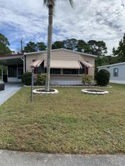 4 Felicidad Court, Fort Pierce, FL 34951