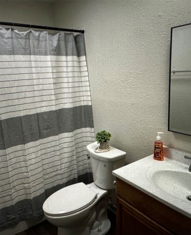 1306 Berry Drive, Cleburne, TX 76033