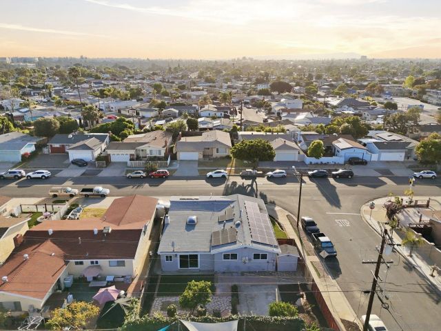 3691 Ashford St, San Diego, CA 92111