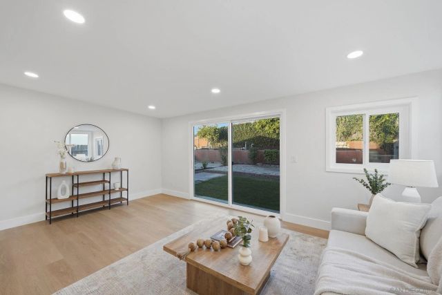 3691 Ashford St, San Diego, CA 92111