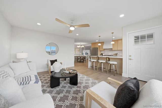 3691 Ashford St, San Diego, CA 92111