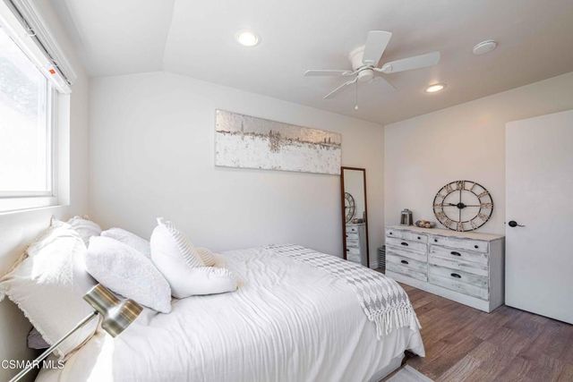 4049 Liberty Canyon Road 83, Agoura Hills, CA 91301