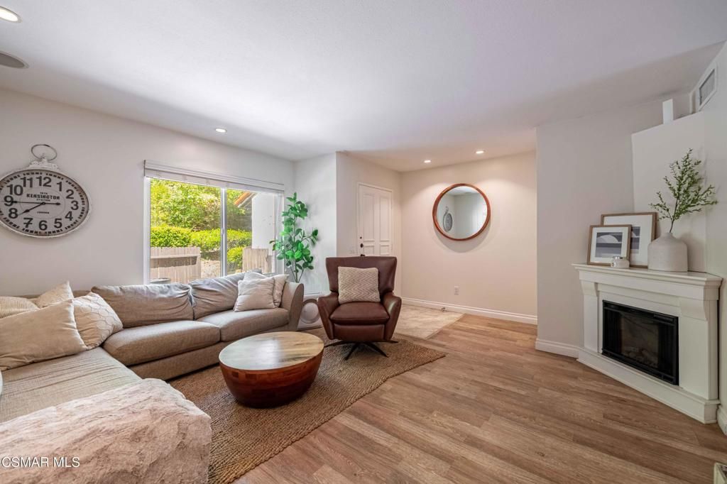 Image 17 of property listing at 4049 Liberty Canyon Road 83, Agoura Hills, CA 91301