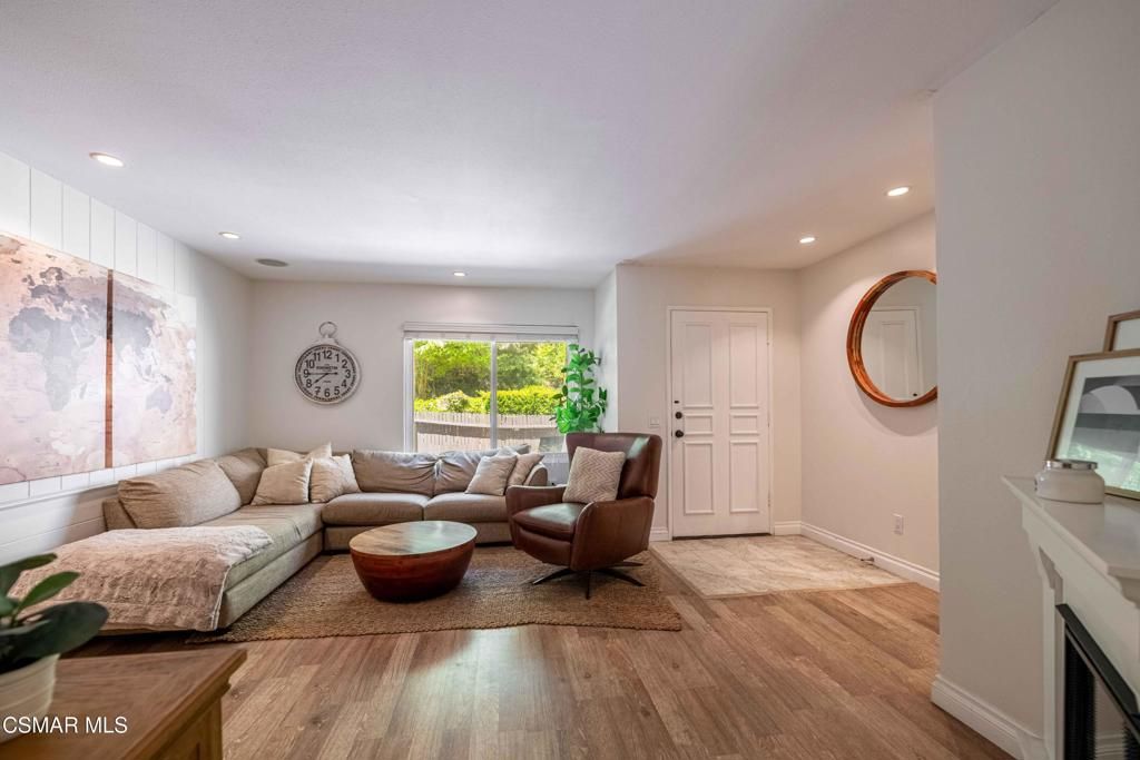 Image 18 of property listing at 4049 Liberty Canyon Road 83, Agoura Hills, CA 91301