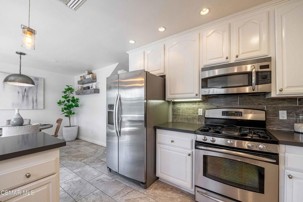Image 25 of property listing at 4049 Liberty Canyon Road 83, Agoura Hills, CA 91301