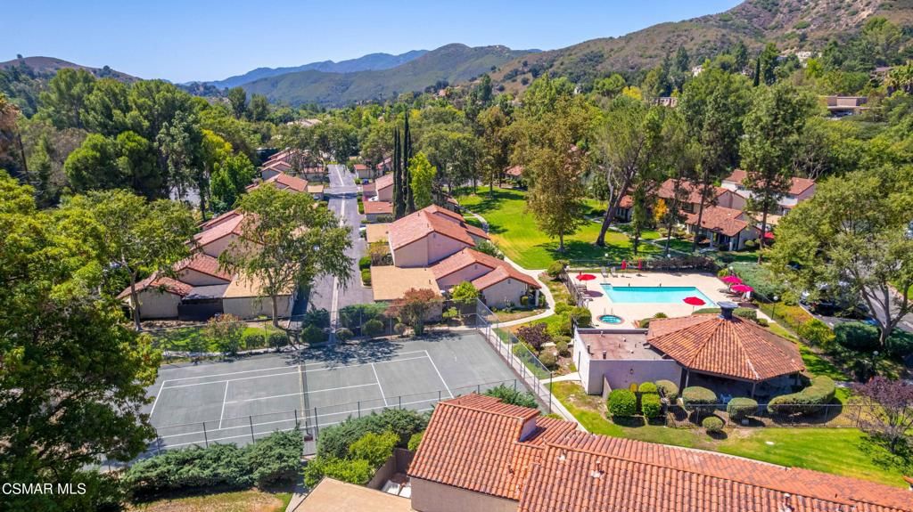 Image 4 of property listing at 4049 Liberty Canyon Road 83, Agoura Hills, CA 91301