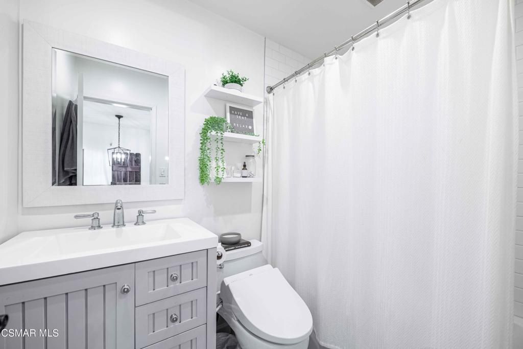 Image 46 of property listing at 4049 Liberty Canyon Road 83, Agoura Hills, CA 91301