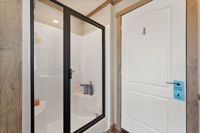 216 SE County Road 3048a, Corsicana, TX 75109