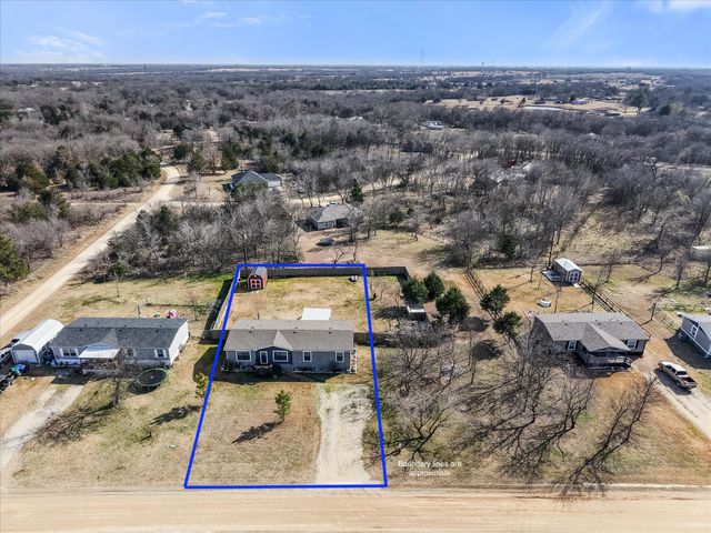 216 SE County Road 3048a, Corsicana, TX 75109