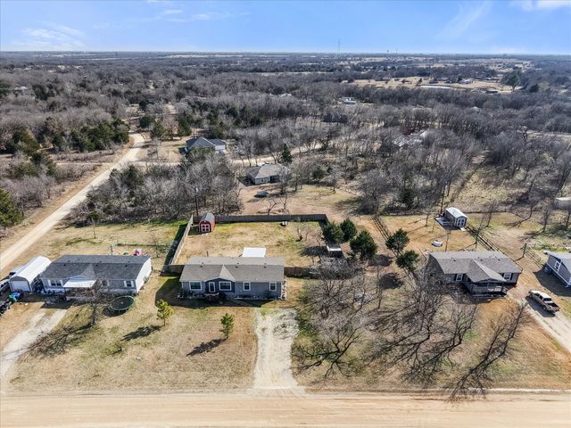 216 SE County Road 3048a, Corsicana, TX 75109