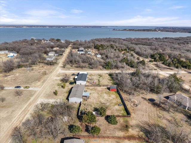 216 SE County Road 3048a, Corsicana, TX 75109