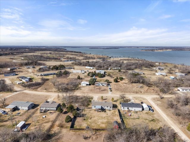 216 SE County Road 3048a, Corsicana, TX 75109