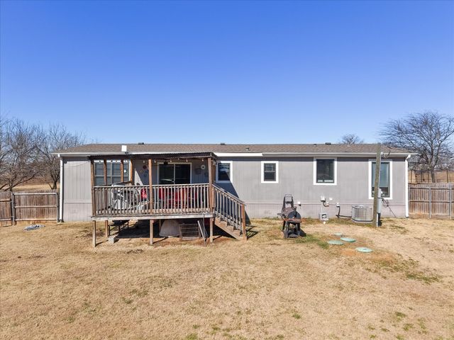 216 SE County Road 3048a, Corsicana, TX 75109