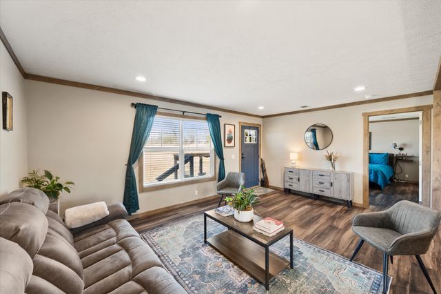 216 SE County Road 3048a, Corsicana, TX 75109