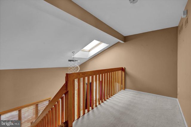 16 SCOTLAND DR, Reading, PA 19606