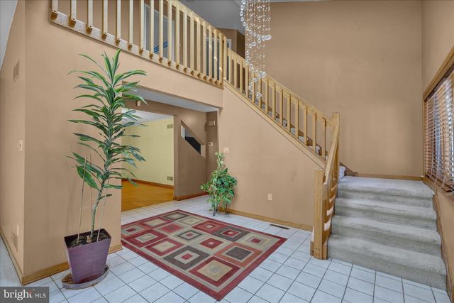 16 SCOTLAND DR, Reading, PA 19606