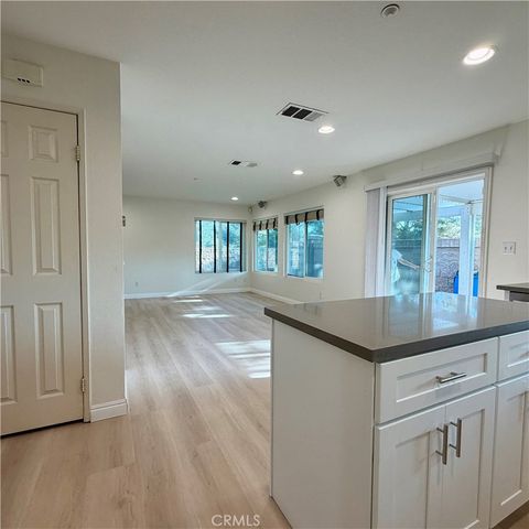 597 Hummingbird, Brea, CA 92823