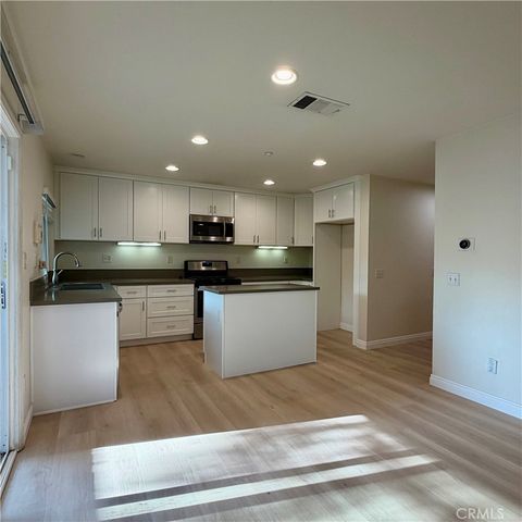 597 Hummingbird, Brea, CA 92823