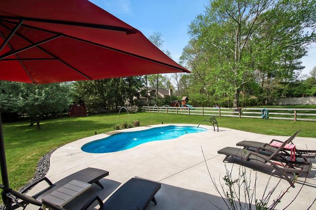 9011 Foxhunter Lane, Symmes Twp, OH 45242