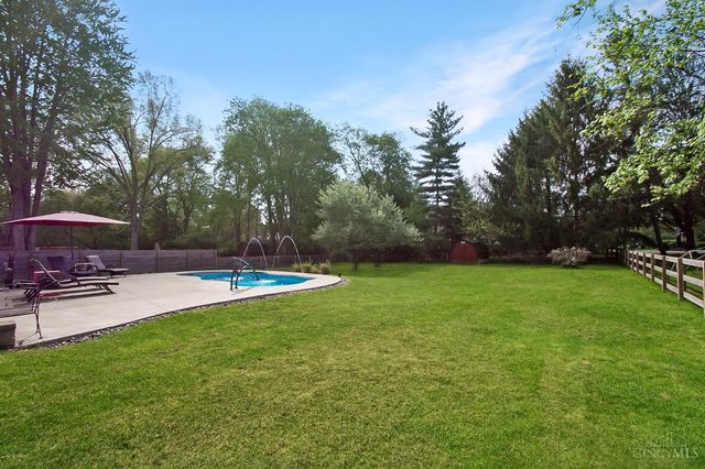 9011 Foxhunter Lane, Symmes Twp, OH 45242