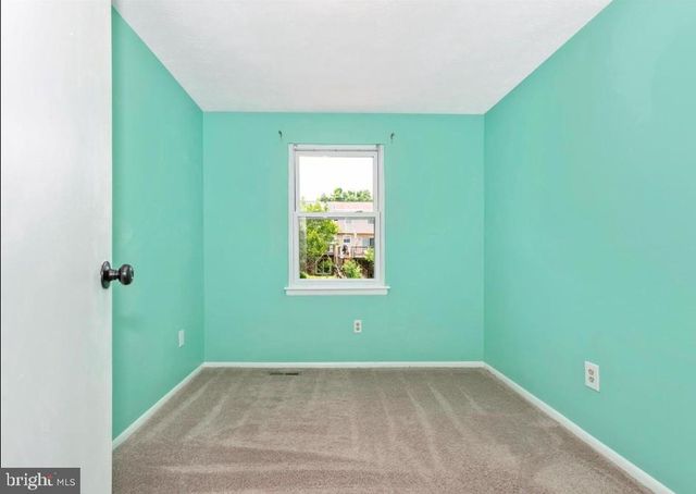 381 W THORNHILL, Frederick, MD 21703