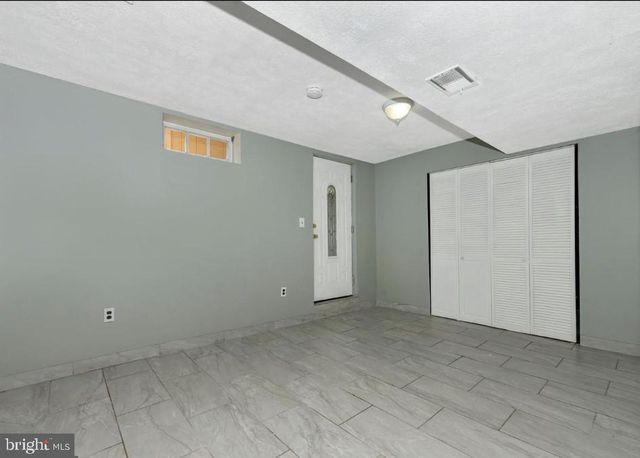 381 W THORNHILL, Frederick, MD 21703