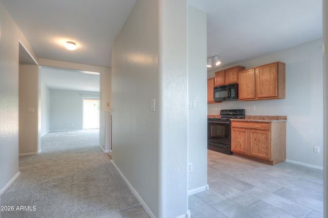 27976 N GOLD Lane, San Tan Valley, AZ 85143