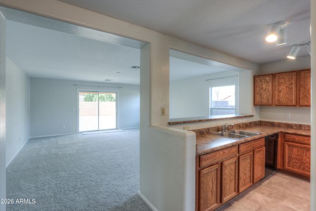 27976 N GOLD Lane, San Tan Valley, AZ 85143
