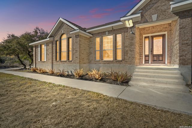 1544 County Road 2801, Mico, TX 78056