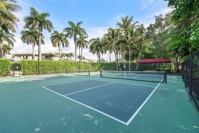 366 Sweet Bay Avenue, Plantation, FL 33324