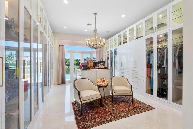 366 Sweet Bay Avenue, Plantation, FL 33324