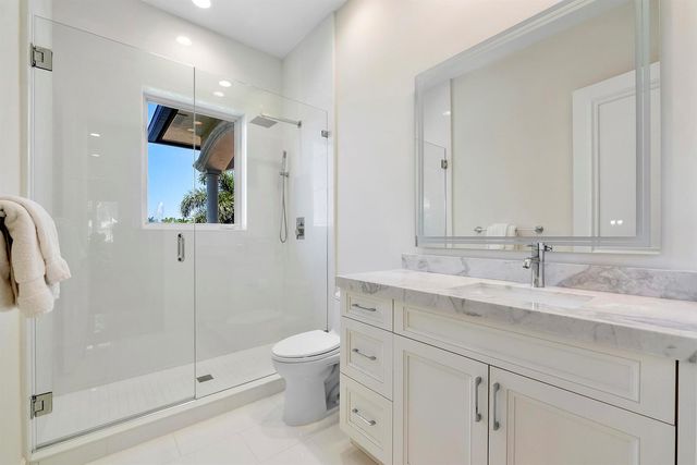 366 Sweet Bay Avenue, Plantation, FL 33324