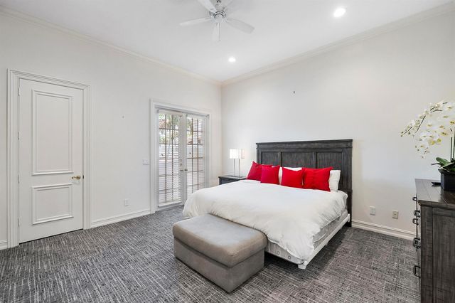 366 Sweet Bay Avenue, Plantation, FL 33324