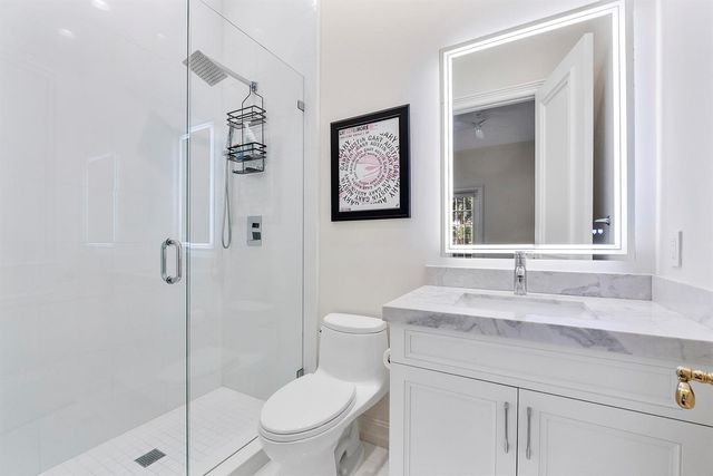 366 Sweet Bay Avenue, Plantation, FL 33324