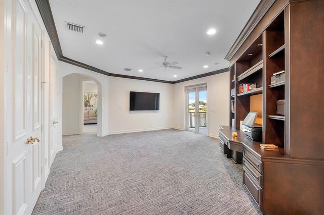 366 Sweet Bay Avenue, Plantation, FL 33324
