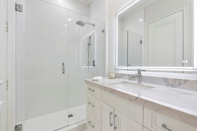 366 Sweet Bay Avenue, Plantation, FL 33324